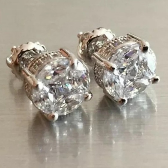 - - Moissanite & 9.25 Sterling Siver Stud Earrings 3 CT
